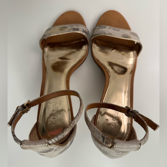 COACH Brown, Gold & White Snakeskin Embossed Round Toe Kitten Heel Shoes Size 9B - Picture 11 of 17